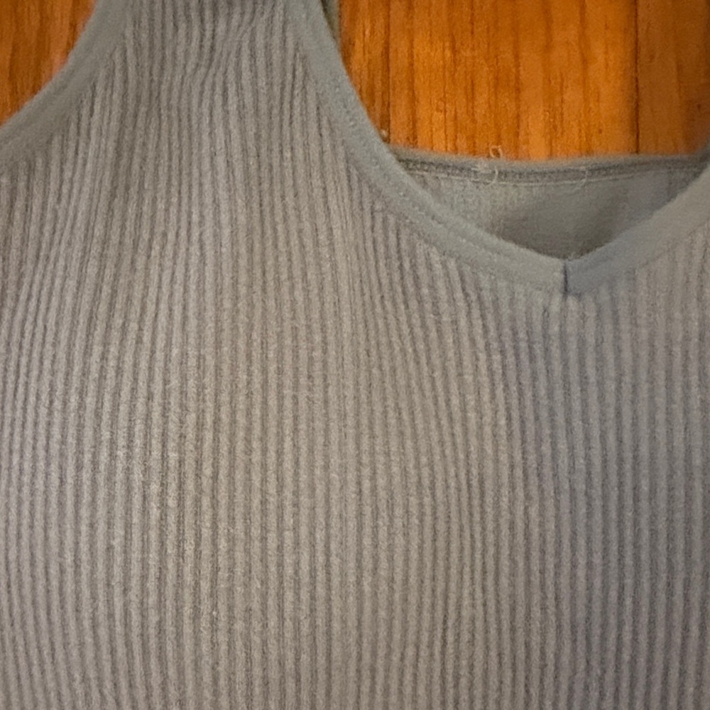 Source Unknown Light Blue Ribbed V-Neck Tank - image 2